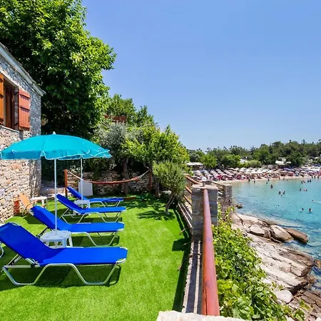 Apartman Anthi Alikí